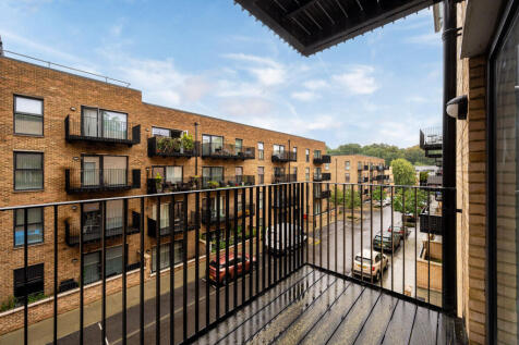 Finlay Court, Woolwich, LONDON, SE18