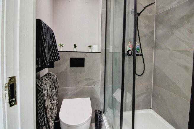 3 bed Semi-Detached for sale Image 12