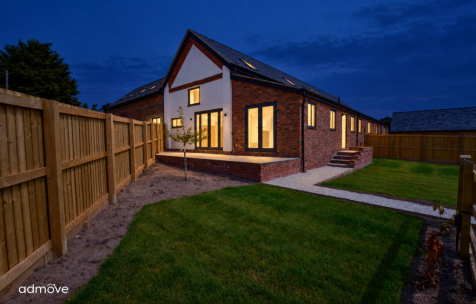 Little Clover Barns, Northwich Road, WA4