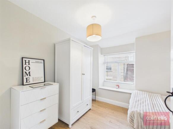 2 bed Terraced for sale Image 10