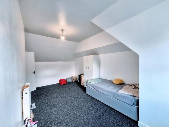 Holmesdale Road, SE25 6HX photo 4