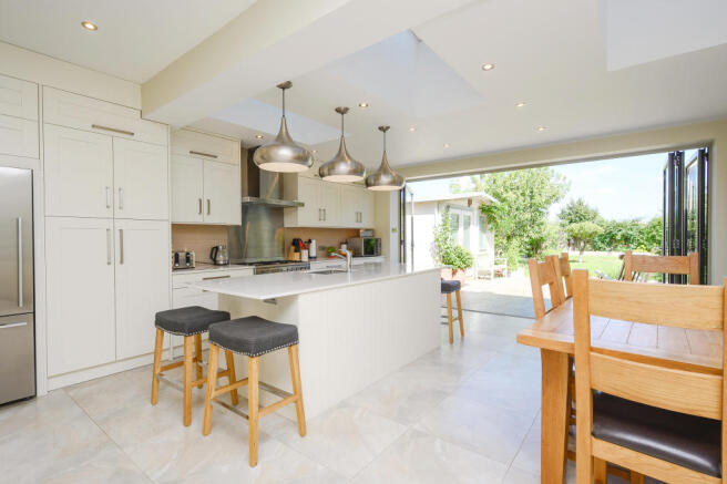 70 Aylward Road-6