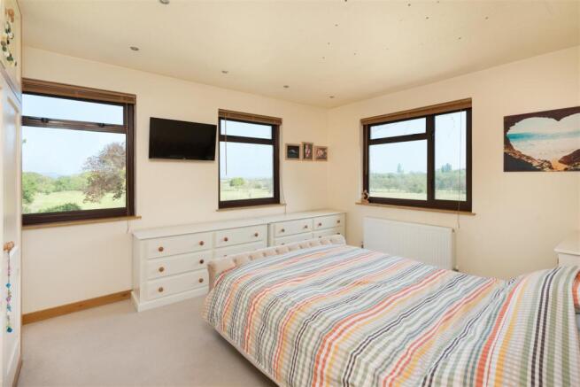 Crendon, Uplees Road, Oare
