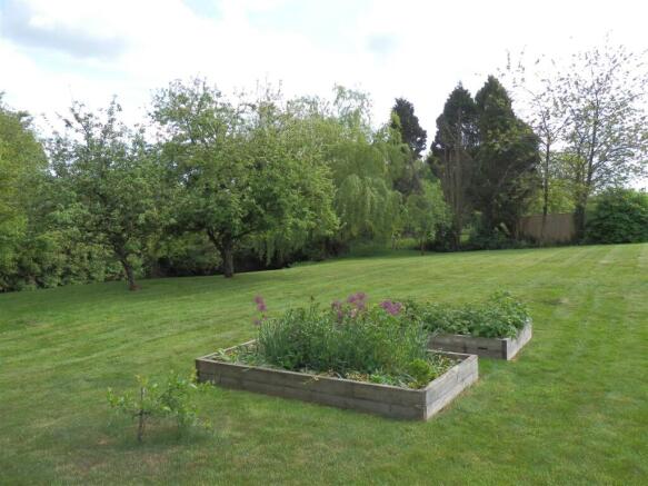 Riverside Garden