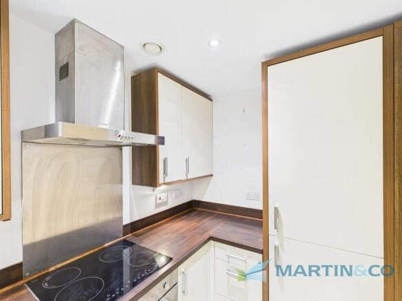 CAM02145G0-PR0078...