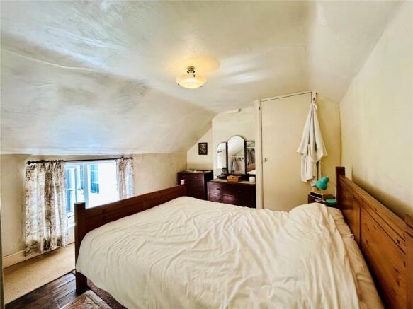 2 bed Terraced for sale Image 6