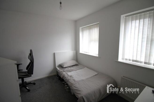 Bedroom Two (1)