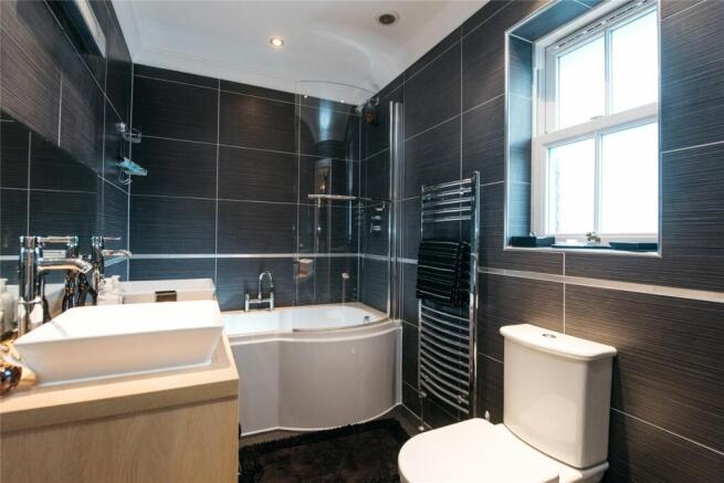 En Suite Bathroom