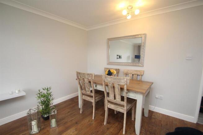Dining area.JPG