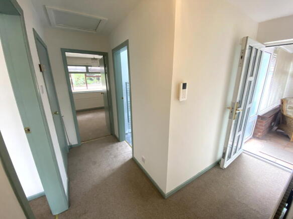 2 bed Semi-Detached Bungalow for sale Image 5