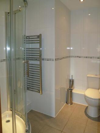 2 bed Apartment for sale Image 6