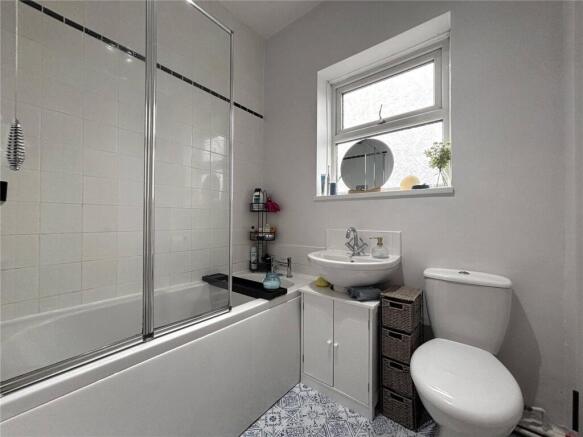 2 bed Terraced for sale Image 7