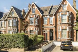 51b, Greyhound Lane, London SW16 5NW