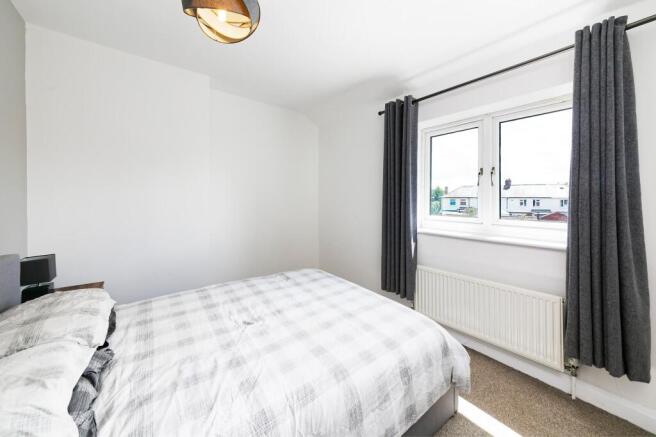 2 bed Terraced for sale Image 8