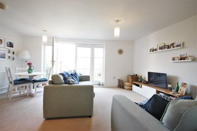 Kitchen/Living/Dinin