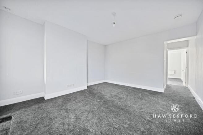 West Street, Sittingbourne - Lounge