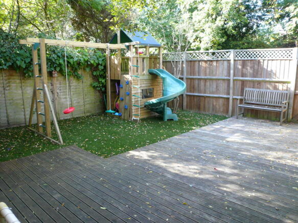 Photo 8