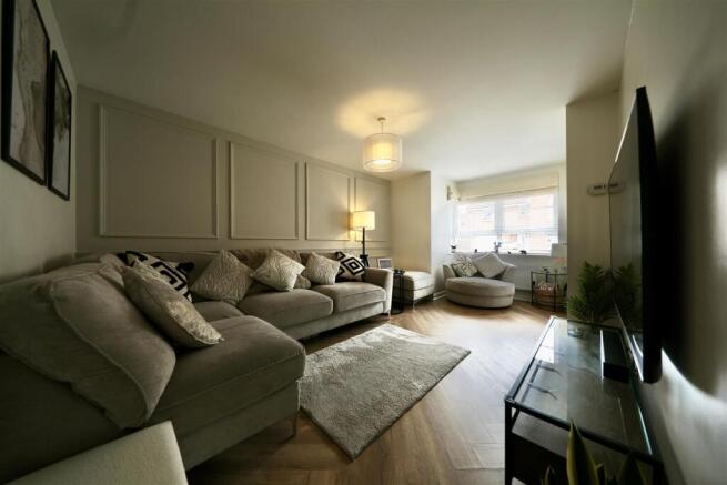 3 bed Detached for sale Image 8
