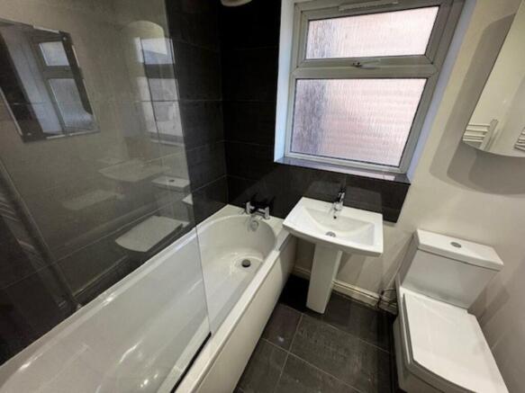 6 KC bathroom