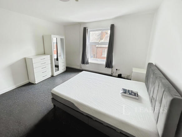 4863aa13-room 203 20