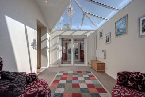 Maxwell Rise, Watford, WD19