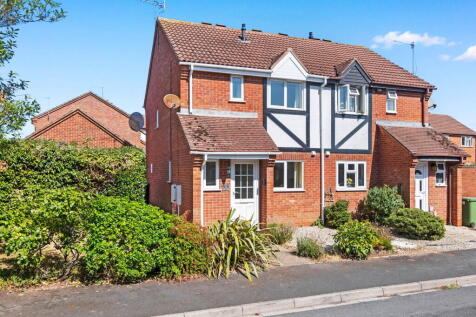 4 Yarrow Close, St. Peter's, Worcester. WR5 3SS