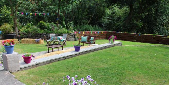 Summer Garden.jpg