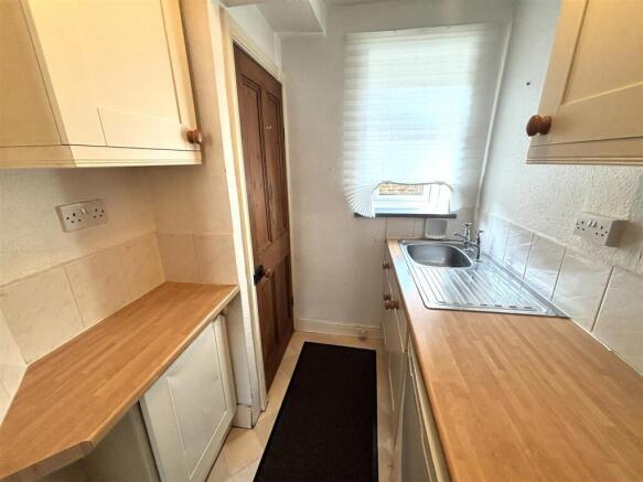1 bed Terraced for sale Image 12