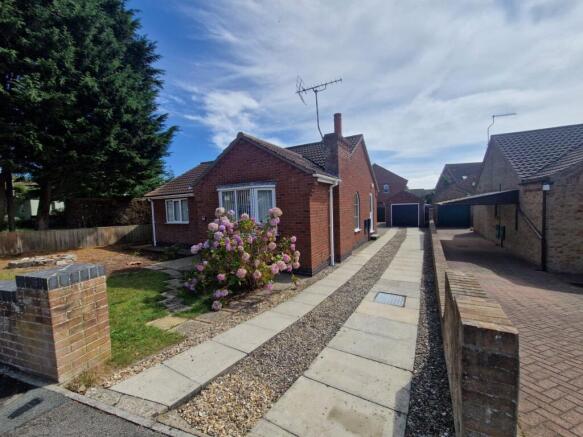 2 bed Bungalow for sale Image 12