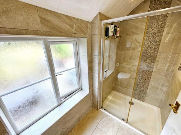 3 bed Detached for sale Image 12