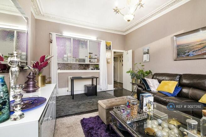 Living Room_pic2