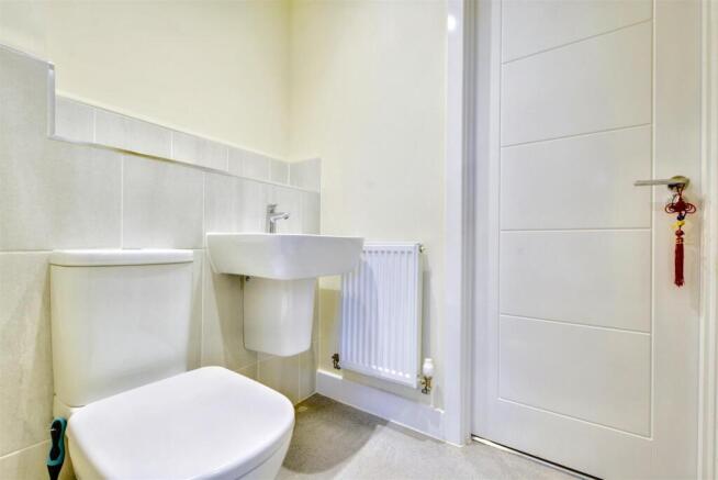Bedroom 1 and 2 En Suite_1.jpeg