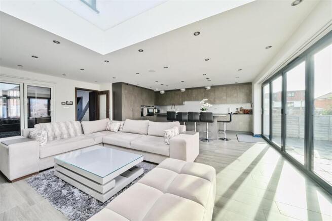 Langland Crescent