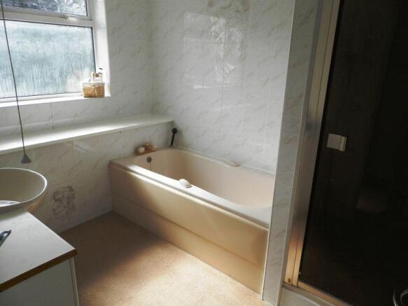 Bath & Sho...