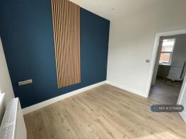 32a, Spray Street, London SE18 6AG