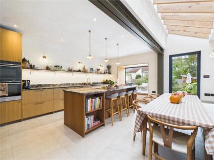 Leighton Road, Bristol, BS3