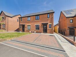 35, Burgundy Crescent, Churwell, Morley LS27 7ZG