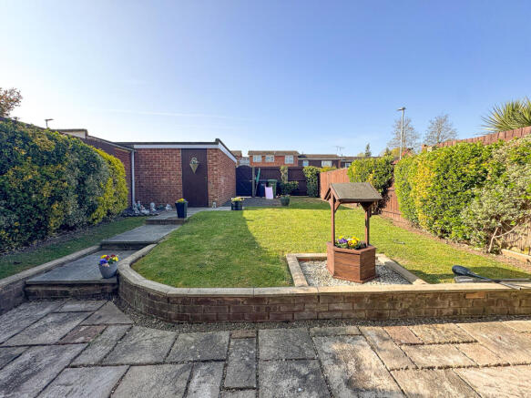 Garden (2)