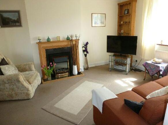 Sitting/Dining Room