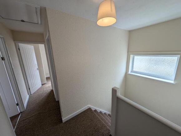31 quedgeley landing.jpg