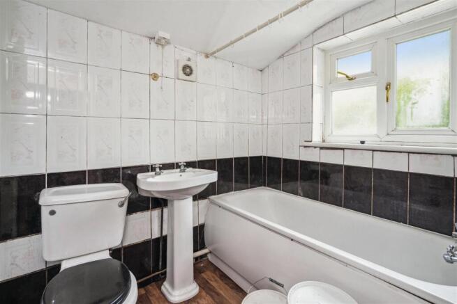 64 Chapel Road-6.jpg