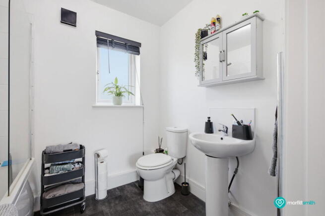2 bed Apartment for sale Image 12