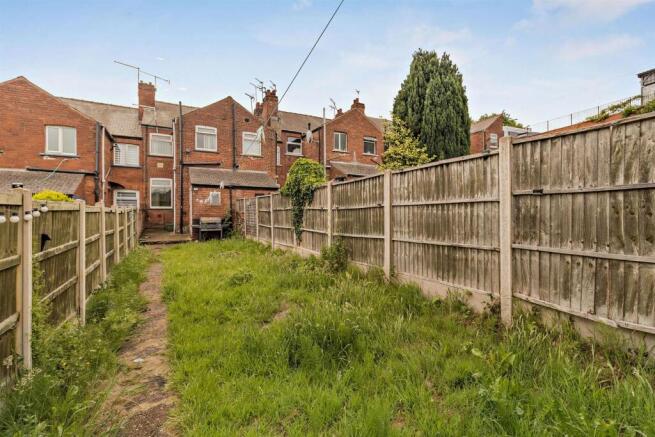 2 bed House for sale Image 6