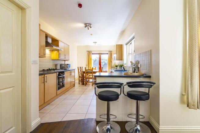 Kitchen/Living Area