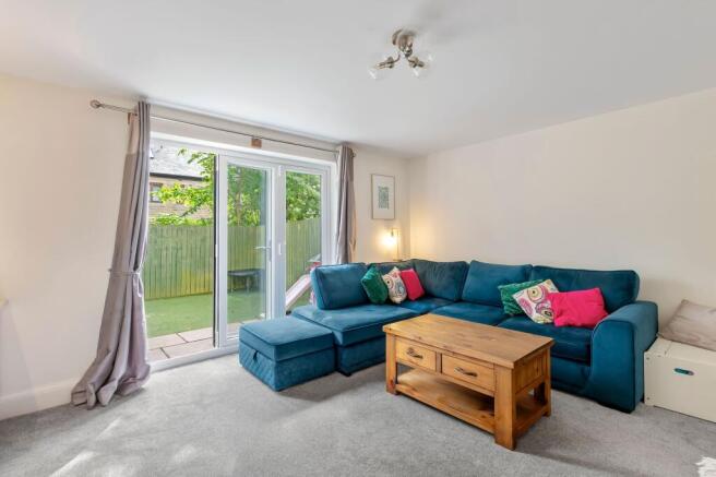 4 bed Semi-Detached for sale Image 7