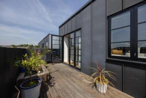 Flat 13, 222 228, Maybank Road, South Woodford, London E18 1FG