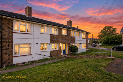 Worthing Road, East Preston, BN16