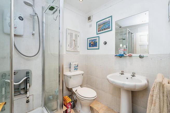 En Suite Shower Room