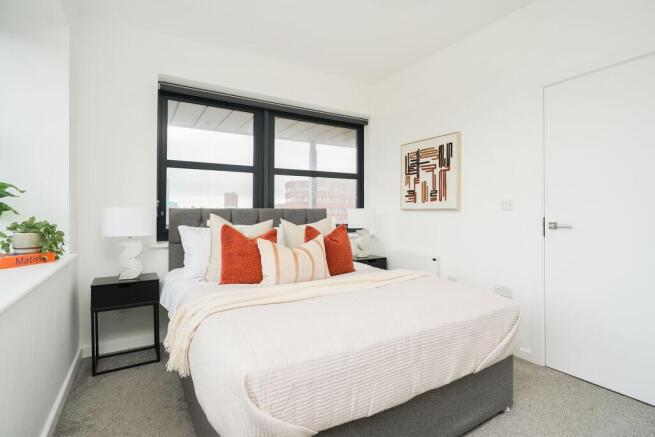 2 bed Flat for sale Image 12