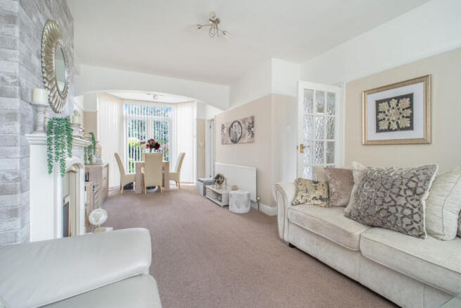 3 bed Semi-Detached for sale Image 5